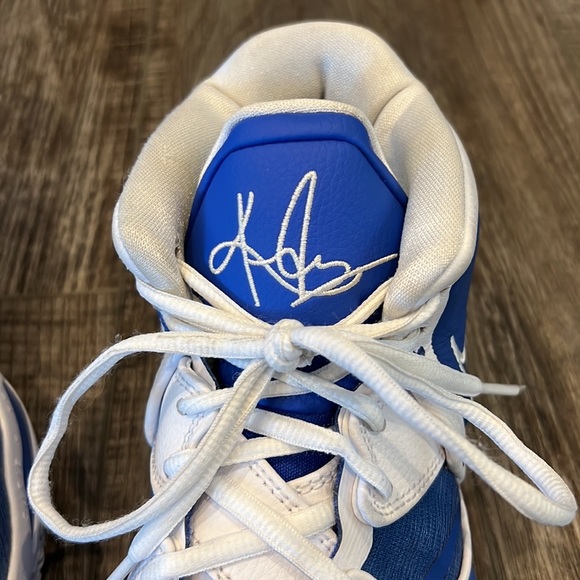 Nike Kyrie Infinity TB Game Royal Blue/White Sneakers. like new. Originally $140 - Picture 6 of 9